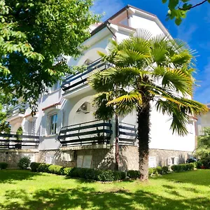 Apartment Bella 1, Malinska
